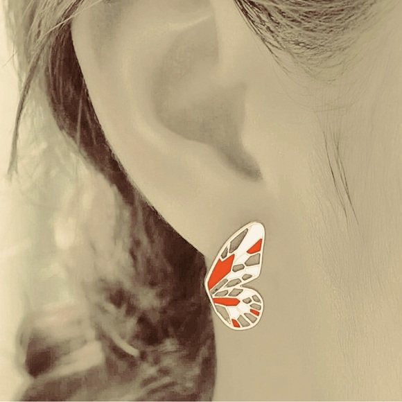 Stained Glass Butterfly Orange Mosaic Half Wing Cut-out Segment Broken Pane Stud - Picture 3 of 5